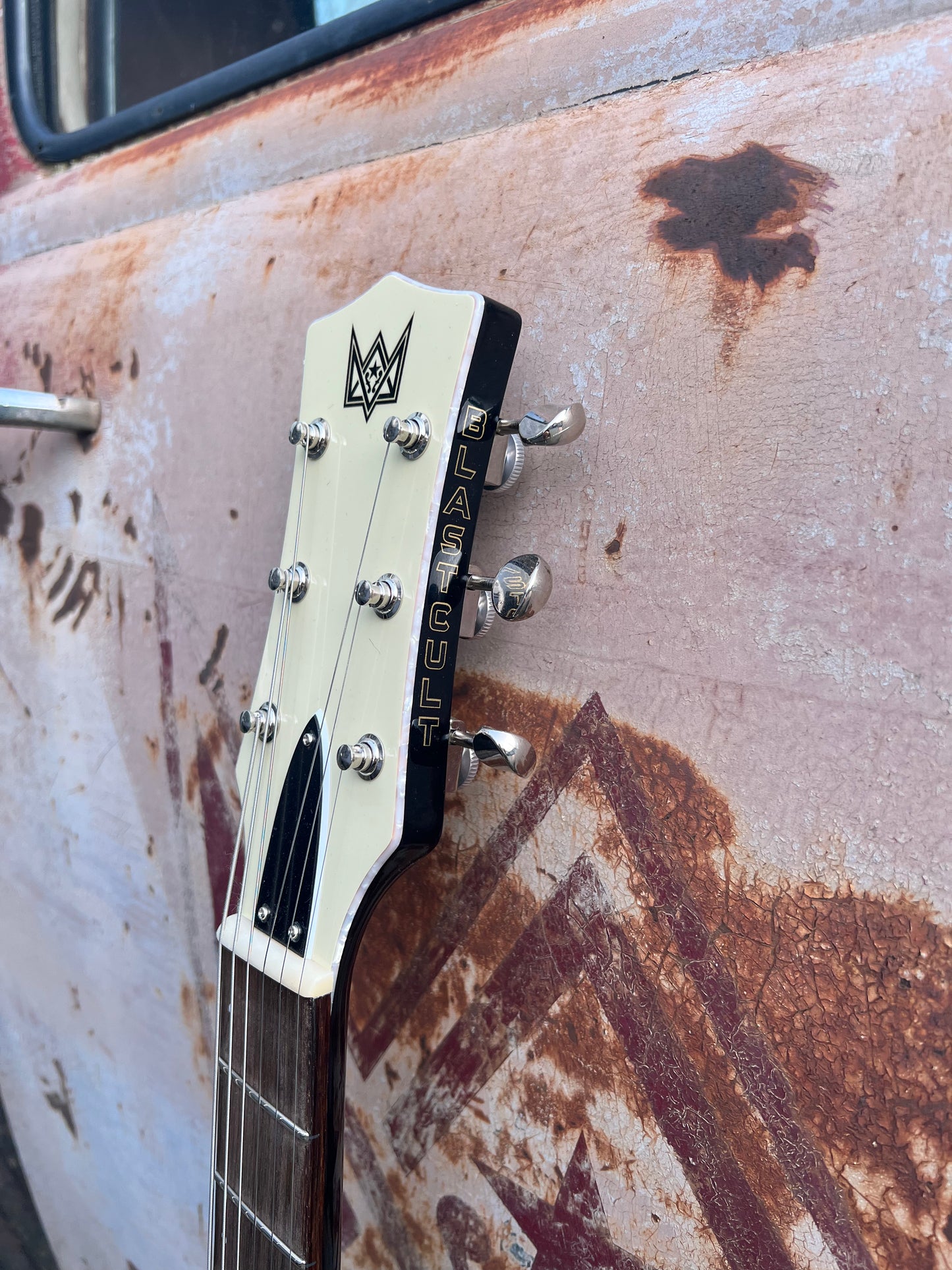 Black Hollow Vee Electric Guitar