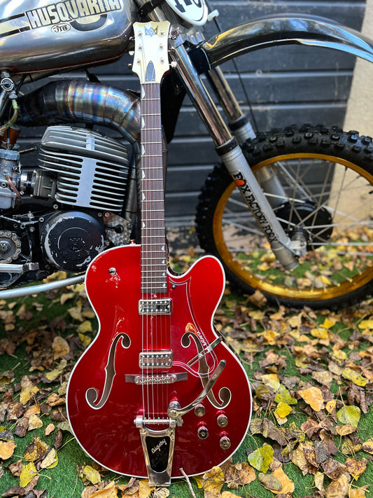 Cherry Red Batavia Electric Guitar